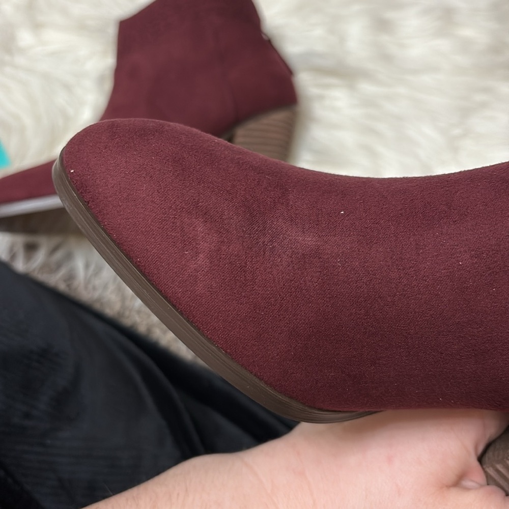 NWOT Violet & Red Jackson Lazer Cut Topline Bootie Burgundy Size 7 Stitch Fix - Picture 13 of 13